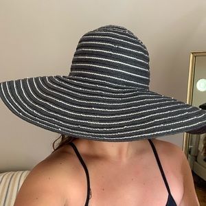Talbots large sun hat